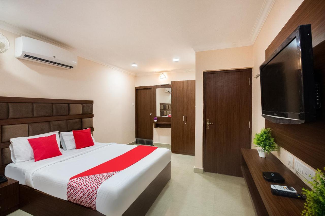 Hotel Park Tower Chennai Exterior foto